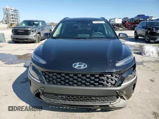 2022 Hyundai Kona SEL with VIN KM8K62AB0NU912402, listed as a Copart auction lot 41849515 with 68,713 mi miles and Salvage Title. Bid and sale history available at carsss.com. Image 12.