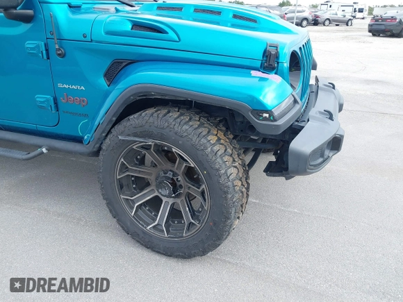 2020 Jeep Wrangler Unlimited Sahara with VIN 1C4HJXEN6LW231189, listed as a IAAI auction lot 41395059 with 59,399 mi miles. Bid and sale history available at carsss.com. Image 6.