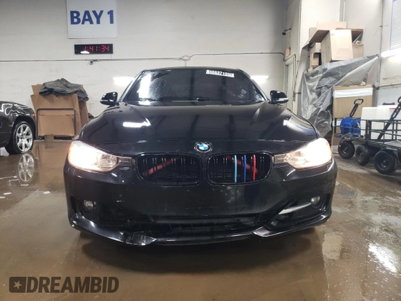 2013 BMW 3 Series 328i xDrive with VIN WBA3B5G56DNP40468, listed as a Copart auction lot 46637105 with 95,476 mi miles and Clean Title. Bid and sale history available at carsss.com. Image 5.