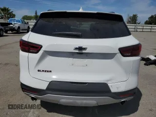2024 Chevrolet Blazer LT z VIN 3GNKBDRS1RS219190, wystawiony jako Copart lot #53157555 z przebiegiem 13 013 mil mil oraz Szkoda całkowita • Salvage title. Historia ofert i sprzedaży dostępna na DreamBid. Obrazek 6.