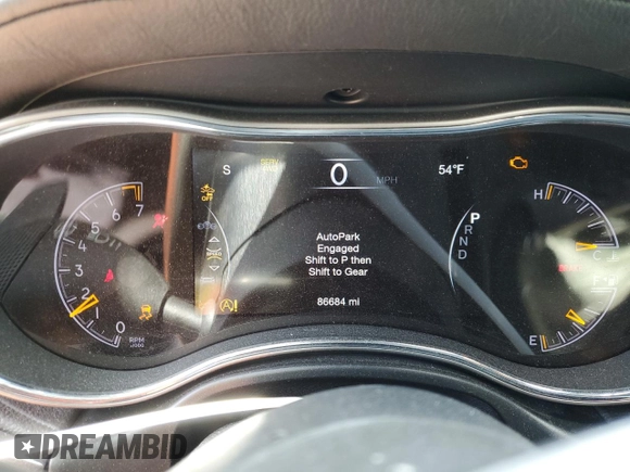 2020 Jeep Grand Cherokee Overland with VIN 1C4RJFCG7LC335839, listed as a Copart auction lot 52320505 with 86,684 mi miles and Salvage Title. Bid and sale history available at DreamBid. Image 9.