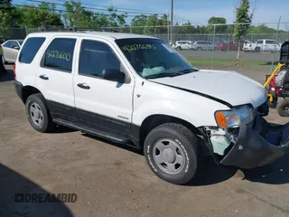 2002 Ford Escape XLS Choice with VIN 1FMYU01102KC48220, listed as a IAAI auction lot 42276600 with 195,358 mi miles and . Bid and sale history available at DreamBid. Image 1.
