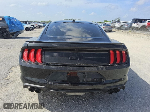 2021 Ford Mustang GT with VIN 1FA6P8CF8M5147413, listed as a Copart auction lot 62495695 with 16,014 mi miles and Clean title. Bid and sale history available at DreamBid. Image 6.