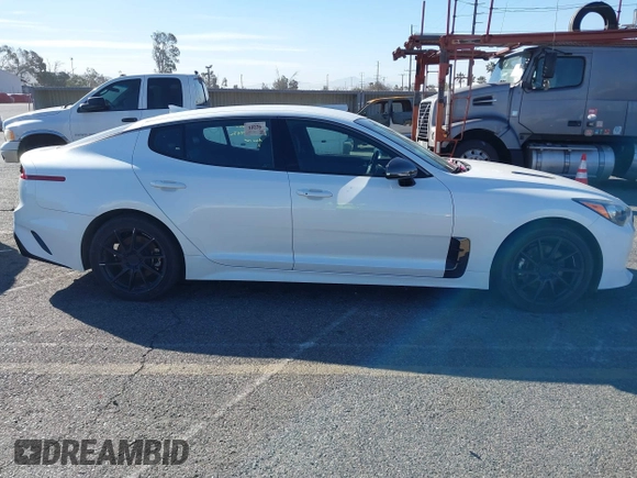 2021 Kia Stinger GT-Line with VIN KNAE15LA5M6088516, listed as a IAAI auction lot 41626750 with 85,152 mi miles. Bid and sale history available at carsss.com. Image 13.
