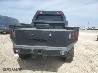 2002 Ford Super Duty F-250 XL with VIN 1FTNW21F52EC74397, listed as a Copart auction lot 49343205 with 0 mi miles and Salvage Title. Bid and sale history available at carsss.com. Image 6.