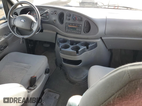 2006 Ford Econoline Passenger XL with VIN 1FBSS31L26DB07828, listed as a Copart auction lot 42110175 with 207,420 mi miles and Clean Title. Bid and sale history available at carsss.com. Image 8.