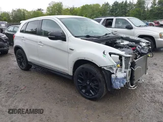 2019 Mitsubishi Outlander ES z VIN JA4AR3AU2KU016767, wystawiony jako IAAI lot #42329748 z przebiegiem 77 524 mil mil oraz . Historia ofert i sprzedaży dostępna na DreamBid. Obrazek 1.