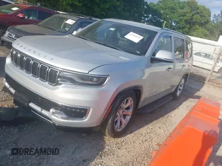 2022 Jeep Wagoneer Series III with VIN 1C4SJVDT1NS200825, listed as a IAAI auction lot 42143272 with 20,548 mi miles and . Bid and sale history available at DreamBid. Image 19.