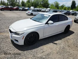 2013 BMW 3 Series 335i z VIN WBA3A9C59DF477158, wystawiony jako Copart lot #61975015 z przebiegiem 109 516 mil mil oraz Czysty tytuł • Clean title. Historia ofert i sprzedaży dostępna na DreamBid. Obrazek 1.