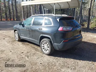 2019 Jeep Cherokee Latitude with VIN 1C4PJLCB6KD490529, listed as a IAAI auction lot 41890940 with 113,147 mi miles. Bid and sale history available at carsss.com. Image 3.