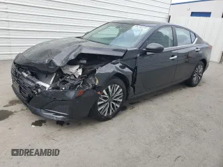 2025 Nissan Altima SV with VIN 1N4BL4DV1SN343988, listed as a Copart auction lot 53901555 with 5,728 mi miles and Salvage Title. Bid and sale history available at DreamBid. Image 1.