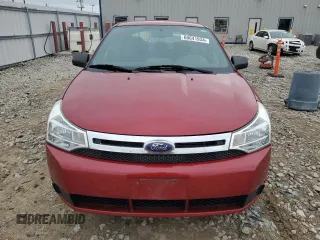 2011 Ford Focus SE with VIN 1FAHP3FNXBW188129, listed as a Copart auction lot 68641934 with 106,264 mi miles and Non Repairable. Bid and sale history available at carsss.com. Image 5.