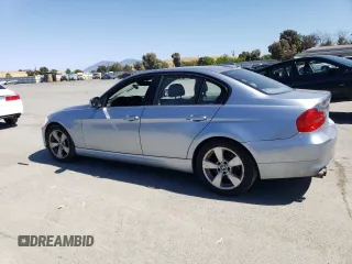 2011 BMW 3 Series 328i с VIN WBAPH5C5XBA442287, выставлен на аукционе Copart как лот 57636005 с пробегом Не указан миль и Чистый • Clean title. История ставок и продаж доступна на DreamBid. Изображение 2.