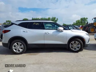 2020 Chevrolet Blazer LT с VIN 3GNKBJRS0LS552471, выставлен на аукционе IAAI как лот 42368381 с пробегом 89 697 миль миль и . История ставок и продаж доступна на DreamBid. Изображение 13.