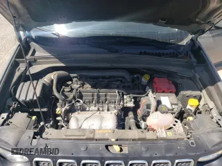 2021 Jeep Renegade Latitude with VIN ZACNJDBB5MPN15842, listed as a Copart auction lot 57616105 with 43,553 mi miles and Salvage title. Bid and sale history available at DreamBid. Image 11.