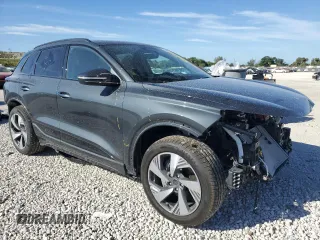 2025 Audi Q6 e-tron Premium Plus z VIN WA124BGF4SA016972, wystawiony jako Copart lot #47431915 z przebiegiem Nie podano mil oraz Nie do naprawy. Historia ofert i sprzedaży dostępna na DreamBid. Obrazek 4.