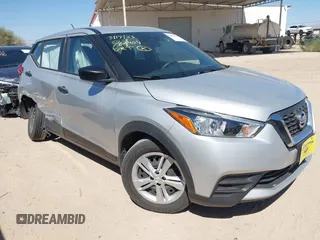 2020 Nissan Kicks S with VIN 3N1CP5BV2LL524100, listed as a IAAI auction lot 41829663 with 50,530 mi miles. Bid and sale history available at carsss.com. Image 1.