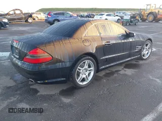 2006 Mercedes-Benz SL with VIN WDBSK76F66F113088, listed as a IAAI auction lot 41624451 with 21,116 mi miles and . Bid and sale history available at DreamBid. Image 4.