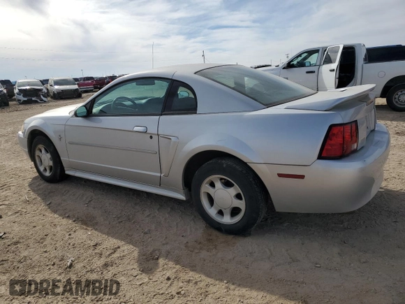 2000 Ford Mustang with VIN 1FAFP404XYF251834, listed as a Copart auction lot 42242875 with 55,039 mi miles and Salvage Title. Bid and sale history available at carsss.com. Image 2.