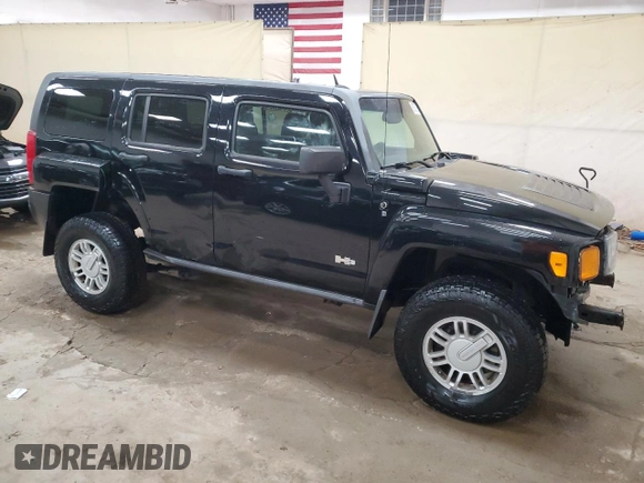 2009 Hummer H3 SUV Luxury with VIN 5GTEN13E298111760, listed as a Copart auction lot 88753705 with 169,774 mi miles and Clean Title. Bid and sale history available at carsss.com. Image 4.
