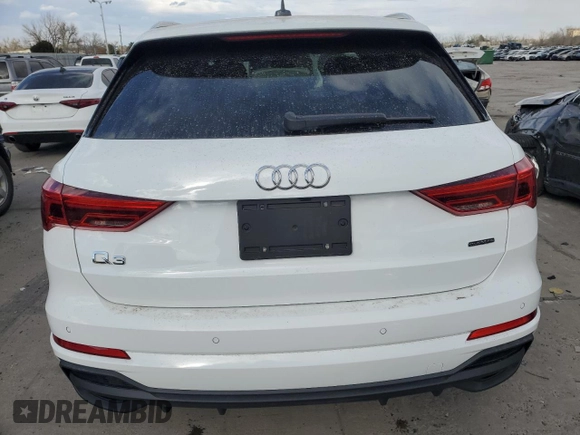 2023 Audi Q3 S line Premium z VIN WA1DECF3XP1144319, wystawiony jako Copart lot #50177425 z przebiegiem 10 785 mil mil oraz Szkoda całkowita • Salvage title. Historia ofert i sprzedaży dostępna na DreamBid. Obrazek 6.