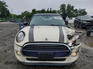 2017 MINI Hardtop 4 Door Cooper with VIN WMWXU1C53H2E18584, listed as a Copart auction lot 61355915 with 56,171 mi miles and Salvage title. Bid and sale history available at DreamBid. Image 5.