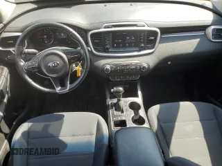 2018 Kia Sorento LX with VIN 5XYPGDA39JG418787, listed as a Copart auction lot 54696805 with 140,983 mi miles and Clean Title. Bid and sale history available at carsss.com. Image 8.