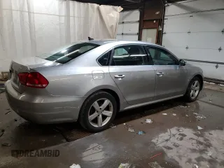 2013 Volkswagen Passat SE with VIN 1VWBP7A30DC096848, listed as a Copart auction lot 64006485 with 136,742 mi miles and Salvage title. Bid and sale history available at DreamBid. Image 3.