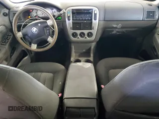2002 Mercury Mountaineer with VIN 4M2DU86E62UJ09334, listed as a Copart auction lot 45712695 with 195,828 mi miles and Salvage title. Bid and sale history available at DreamBid. Image 8.