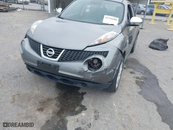 2013 Nissan Juke S with VIN JN8AF5MV4DT226928, listed as a IAAI auction lot 41754280 with 1 mi miles. Bid and sale history available at carsss.com. Image 6.
