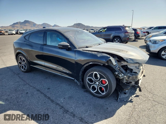 2023 Ford Mustang Mach-E GT z VIN 3FMTK4SE6PMA61931, wystawiony jako Copart lot #62026605 z przebiegiem 15 265 mil mil oraz Szkoda całkowita • Salvage title. Historia ofert i sprzedaży dostępna na DreamBid. Obrazek 4.