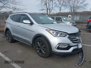2018 Hyundai Santa Fe Ultimate with VIN 5XYZWDLAXJG508442, listed as a IAAI auction lot 41488600 with 61,581 mi miles and . Bid and sale history available at DreamBid. Image 1.