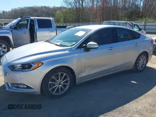 2017 Ford Fusion SE with VIN 3FA6P0H78HR117821, listed as a IAAI auction lot 41870448 with 180,222 mi miles. Bid and sale history available at carsss.com. Image 17.