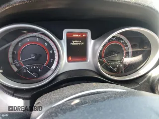 2018 Dodge Journey SXT with VIN 3C4PDDBG4JT530190, listed as a Copart auction lot 48409055 with 39,866 mi miles and Salvage title. Bid and sale history available at DreamBid. Image 9.
