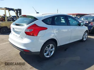 2013 Ford Focus SE with VIN 1FADP3K24DL280819, listed as a IAAI auction lot 41991923 with 228,158 mi miles. Bid and sale history available at carsss.com. Image 4.