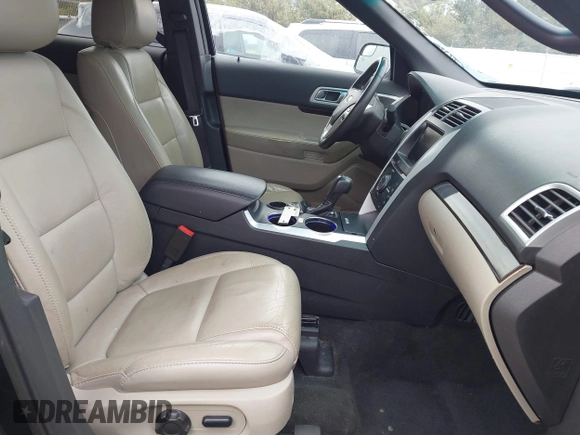 2014 Ford Explorer Limited with VIN 1FM5K7F89EGB50009, listed as a IAAI auction lot 41878694 with 115,990 mi miles and . Bid and sale history available at carsss.com. Image 5.