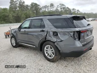 2025 Ford Explorer Active with VIN 1FMUK7DH2SGA28019, listed as a Copart auction lot 51814125 with 637 mi miles and Salvage Title. Bid and sale history available at carsss.com. Image 2.