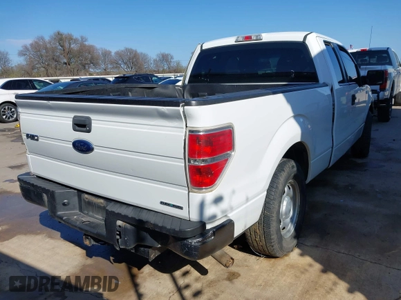 2013 Ford F-150 XL with VIN 1FTFX1CF5DKG33969, listed as a IAAI auction lot 41139310 with 180,330 mi miles and . Bid and sale history available at DreamBid. Image 4.