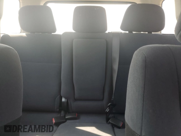 2006 Mitsubishi Outlander LS with VIN JA4LX31F26U002907, listed as a Copart auction lot 71876324 with 154,582 mi miles and Clean Title. Bid and sale history available at carsss.com. Image 10.