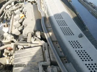 2008 Honda Civic with VIN 1HGFA15938L034563, listed as a IAAI auction lot 41682276 with 298,528 mi miles and . Bid and sale history available at DreamBid. Image 12.