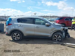 2021 Kia Sportage LX with VIN KNDPM3AC5M7894507, listed as a IAAI auction lot 41885913 with 92,035 mi miles. Bid and sale history available at carsss.com. Image 12.