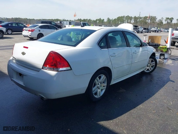 2012 Chevrolet Impala LT Fleet with VIN 2G1WG5E35C1252107, listed as a IAAI auction lot 41791313 with 217,113 mi miles. Bid and sale history available at carsss.com. Image 4.
