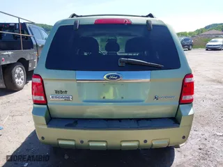 2009 Ford Escape Hybrid with VIN 1FMCU493X9KA56174, listed as a IAAI auction lot 39435925 with 158,171 mi miles. Bid and sale history available at carsss.com. Image 16.