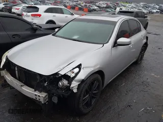 2013 Infiniti G37 Sedan Journey with VIN JN1CV6AP9DM715499, listed as a IAAI auction lot 41561023 with 181,921 mi miles. Bid and sale history available at carsss.com. Image 20.