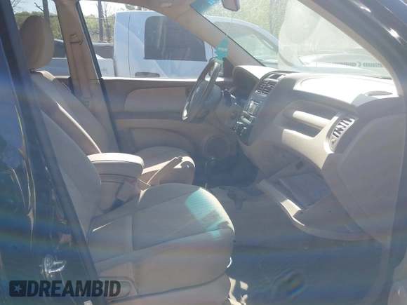 2010 Kia Sportage LX with VIN KNDKG3A47A7701814, listed as a IAAI auction lot 41991983 with 59,584 mi miles and . Bid and sale history available at carsss.com. Image 5.