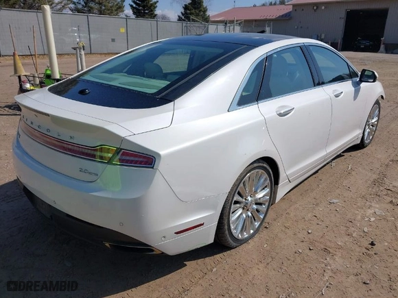 2013 Lincoln MKZ with VIN 3LN6L2G9XDR823893, listed as a IAAI auction lot 42003836 with 170,937 mi miles. Bid and sale history available at carsss.com. Image 4.