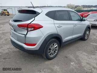 2016 Hyundai Tucson SE with VIN KM8J33A44GU187515, listed as a IAAI auction lot 42015707 with 89,948 mi miles. Bid and sale history available at carsss.com. Image 4.