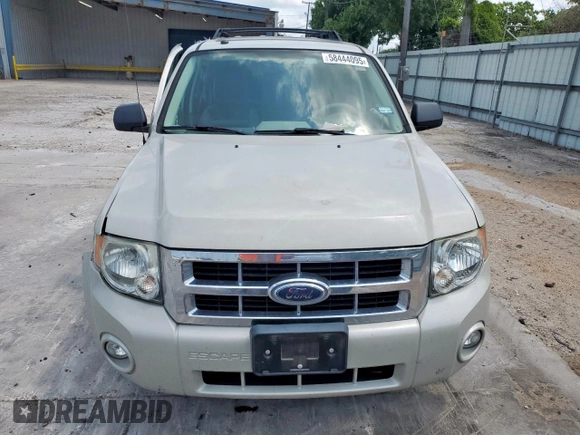 2008 Ford Escape XLT с VIN 1FMCU03118KA67434, выставлен на аукционе Copart как лот 58444095 с пробегом 61 803 миль миль и Списание • Salvage title. История ставок и продаж доступна на DreamBid. Изображение 5.
