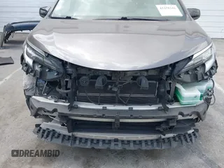 2022 Toyota Sienna XSE z VIN 5TDDSKFC6NS057817, wystawiony jako IAAI lot #42258341 z przebiegiem 196 985 mil mil oraz . Historia ofert i sprzedaży dostępna na DreamBid. Obrazek 6.