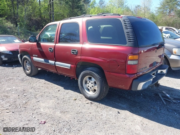 2002 Chevrolet Tahoe LT with VIN 1GNEC13Z22R284959, listed as a IAAI auction lot 41803861 with 278,795 mi miles. Bid and sale history available at carsss.com. Image 3.